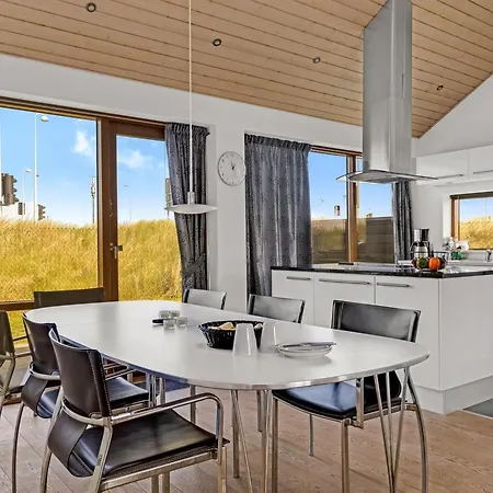 Σπίτι διακοπών Elinora - 100m From The Sea By Interhome *